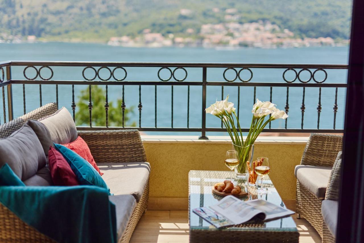 Apartamento Iva'S Sea View Balcony Kotor Exterior foto